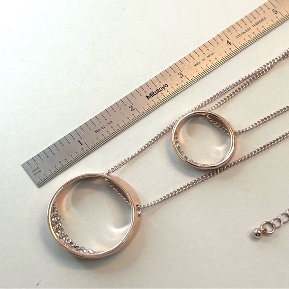 Rose Gold Tone Metal with Crystals Set Dangle Earrings Long Necklace - Picture 4 of 11